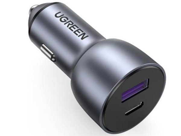 UGREEN CD213 60W CAR charger WITH 1 USB-C /1* USB A ports