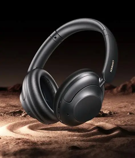 UGREEN HP203 HiTune Max5c Over-ear Bluetooth Headphone with Adaptive Noise Cancelling- Black